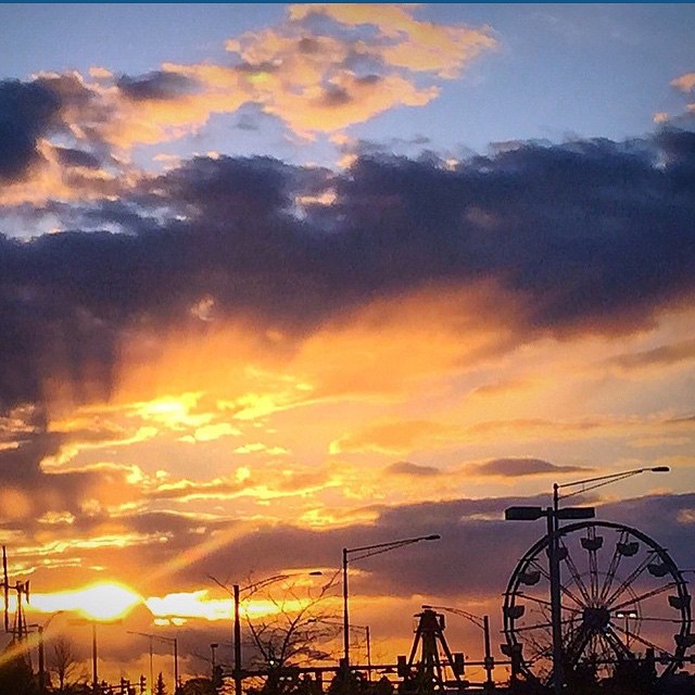 Geneva Sunset - Heidi Dzik